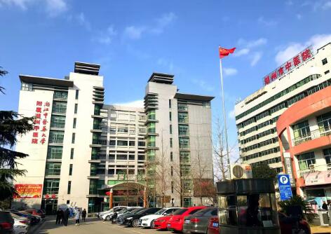 山東中仁开云体育相关app器設備走進湖州市中醫院